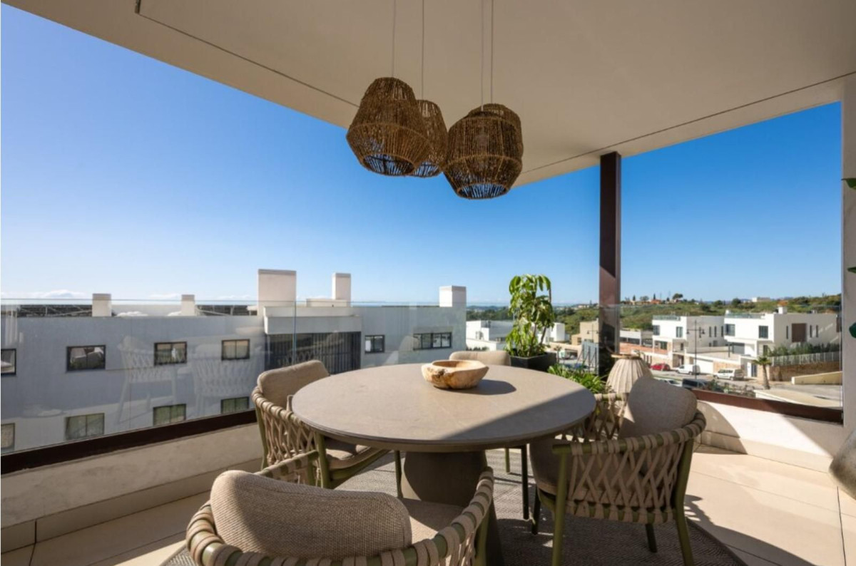 2 Bed Apartment for sale in Fuengirola Costa Del Sol, Málaga, Spain