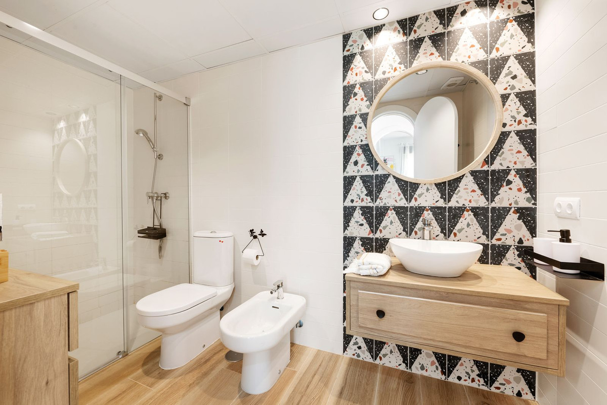 Se vende Apartamento Planta Baja de 2 dormitorios en Costa Del Sol, Málaga, España