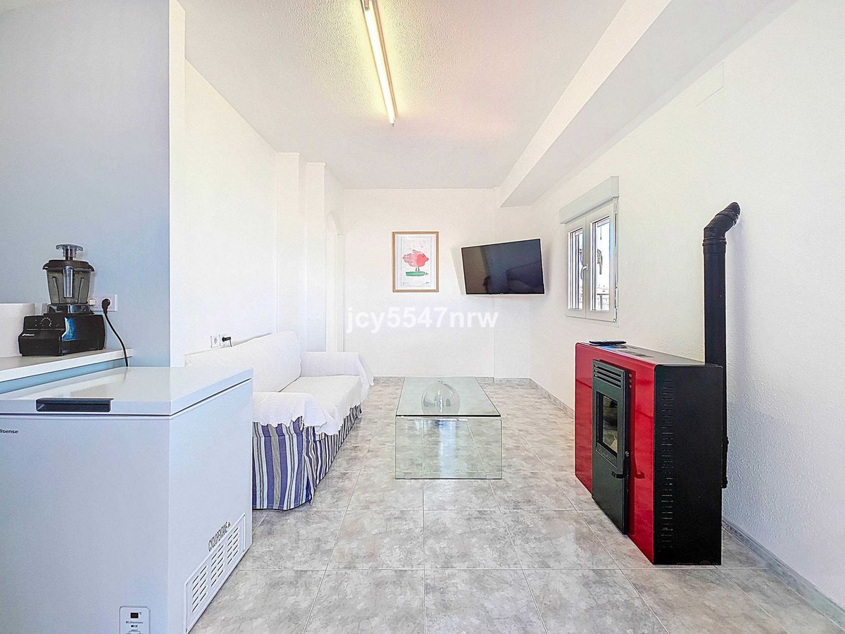 3 Bed Townhouse for sale in Pinoso Costa Blanca, Alicante, Spain