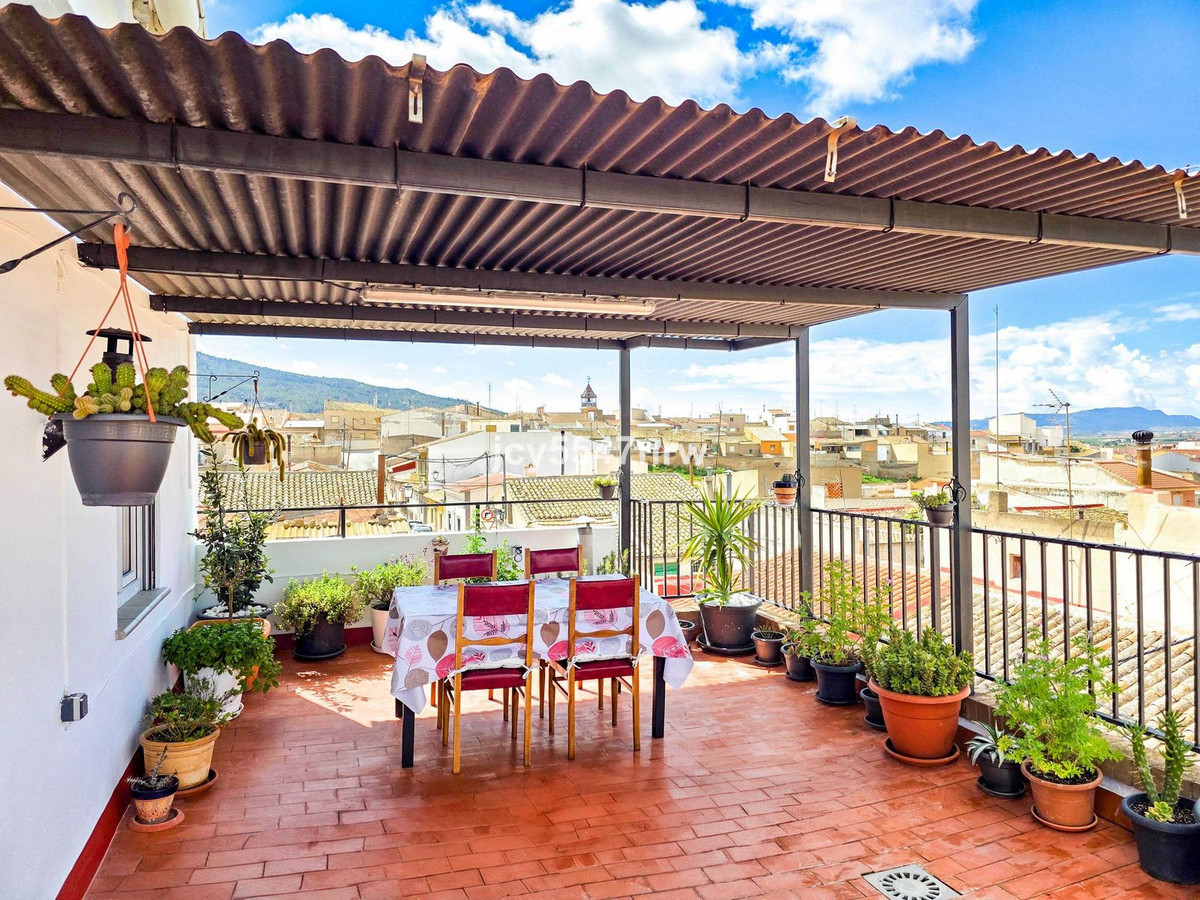 3 Bed Townhouse for sale in Pinoso Costa Blanca, Alicante, Spain