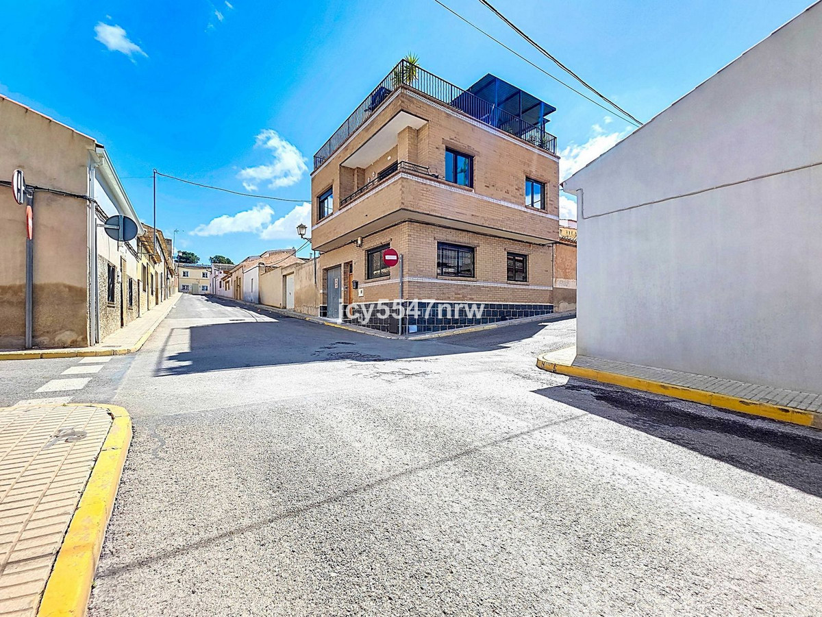 3 Bed Townhouse for sale in Pinoso Costa Blanca, Alicante, Spain