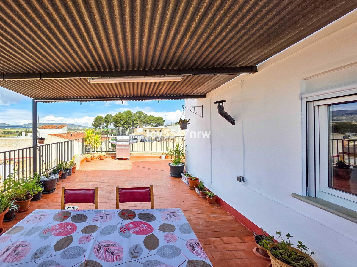 3 Bed Townhouse for sale in Pinoso Costa Blanca, Alicante, Spain