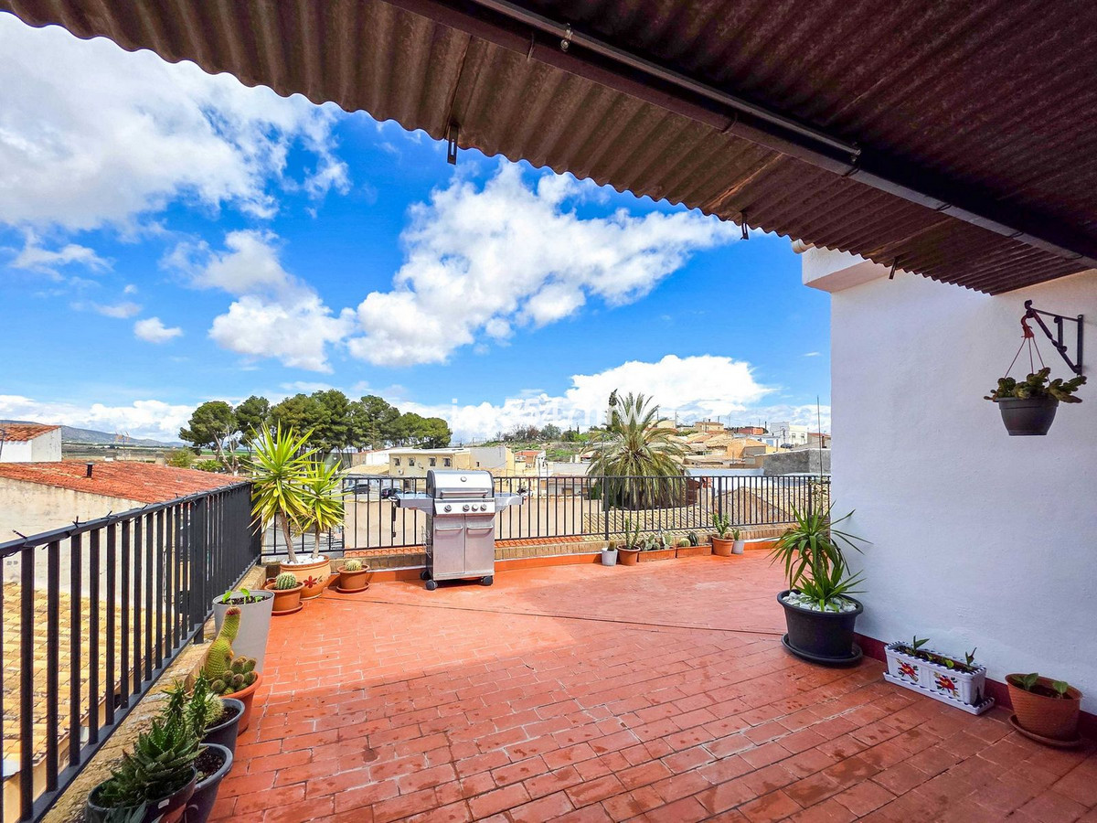 3 Bed Townhouse for sale in Pinoso Costa Blanca, Alicante, Spain