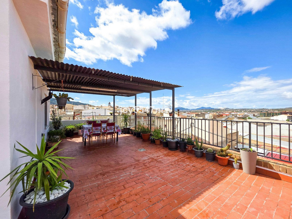 3 Bed Townhouse for sale in Pinoso Costa Blanca, Alicante, Spain