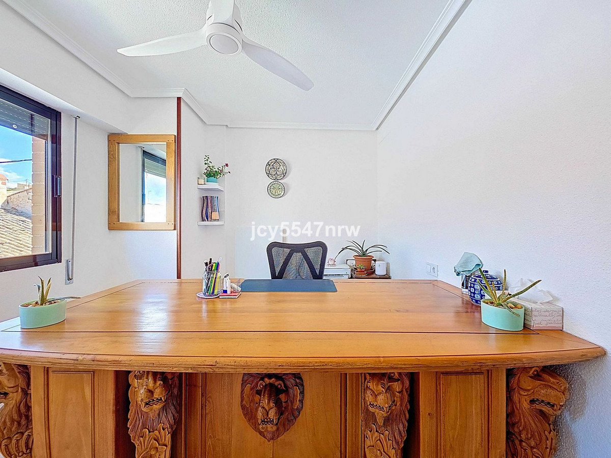 3 Bed Townhouse for sale in Pinoso Costa Blanca, Alicante, Spain