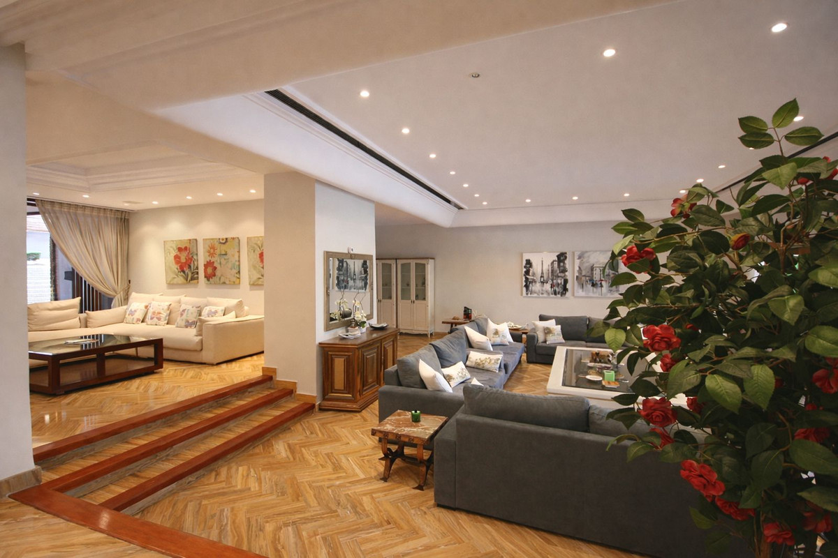 Se vende Villa - Chalet de 7 dormitorios en Costa Del Sol, Málaga, España