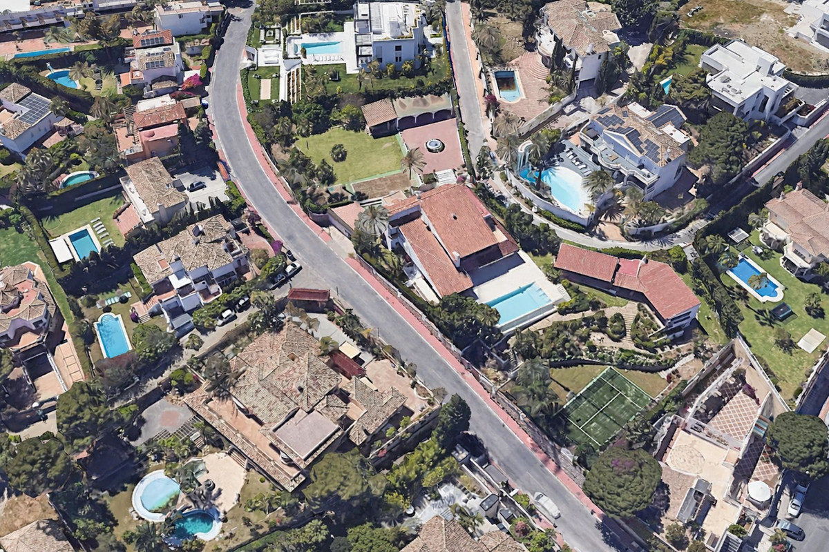 Se vende Villa - Chalet de 7 dormitorios en Costa Del Sol, Málaga, España