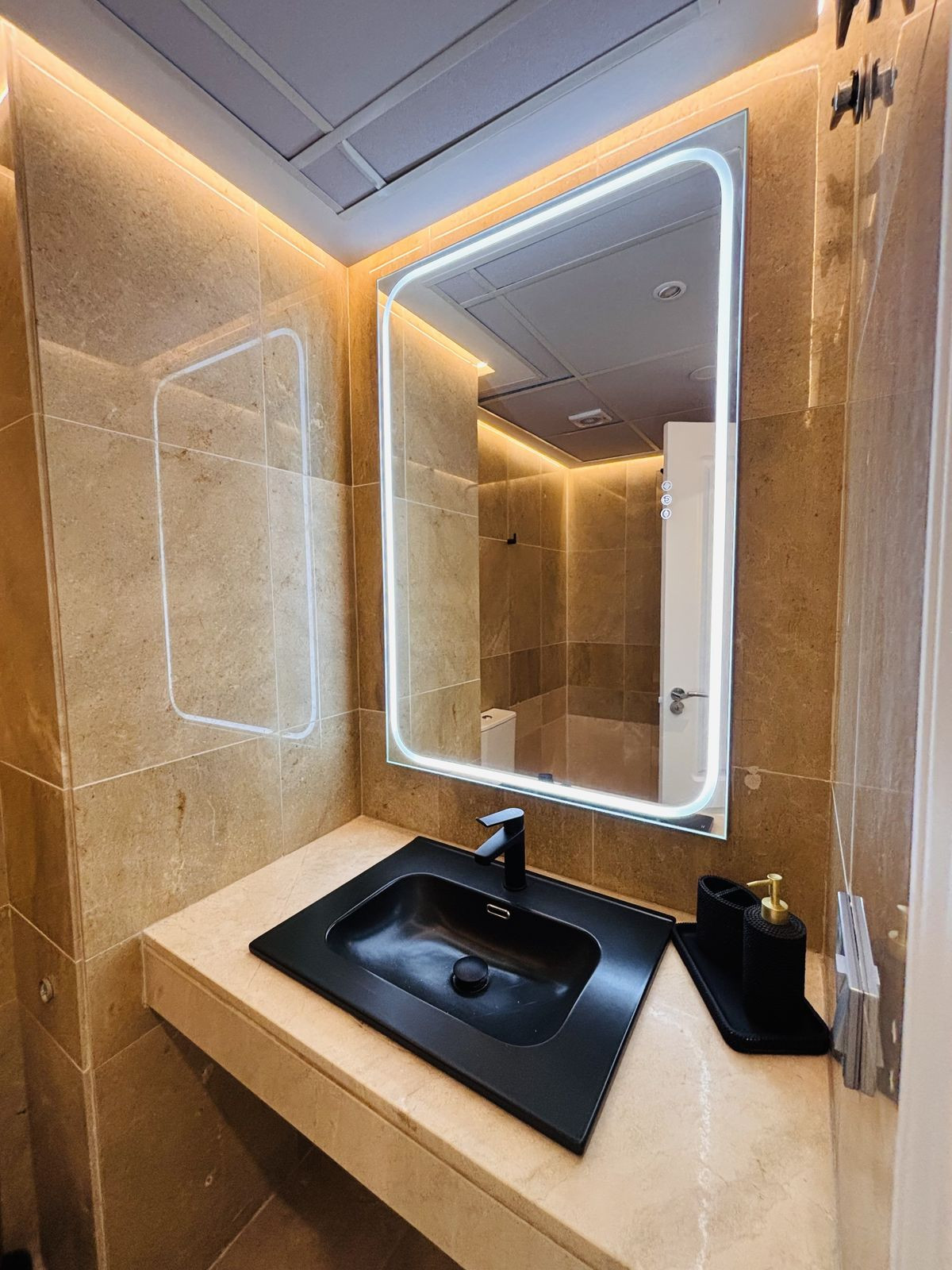 3 Bed Apartment for sale in La Duquesa Costa Del Sol, Málaga, Spain