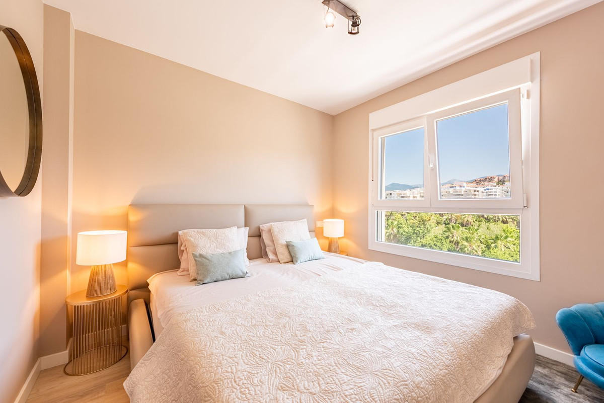 3 Bed Apartment for sale in Nueva Andalucía Costa Del Sol, Málaga, Spain
