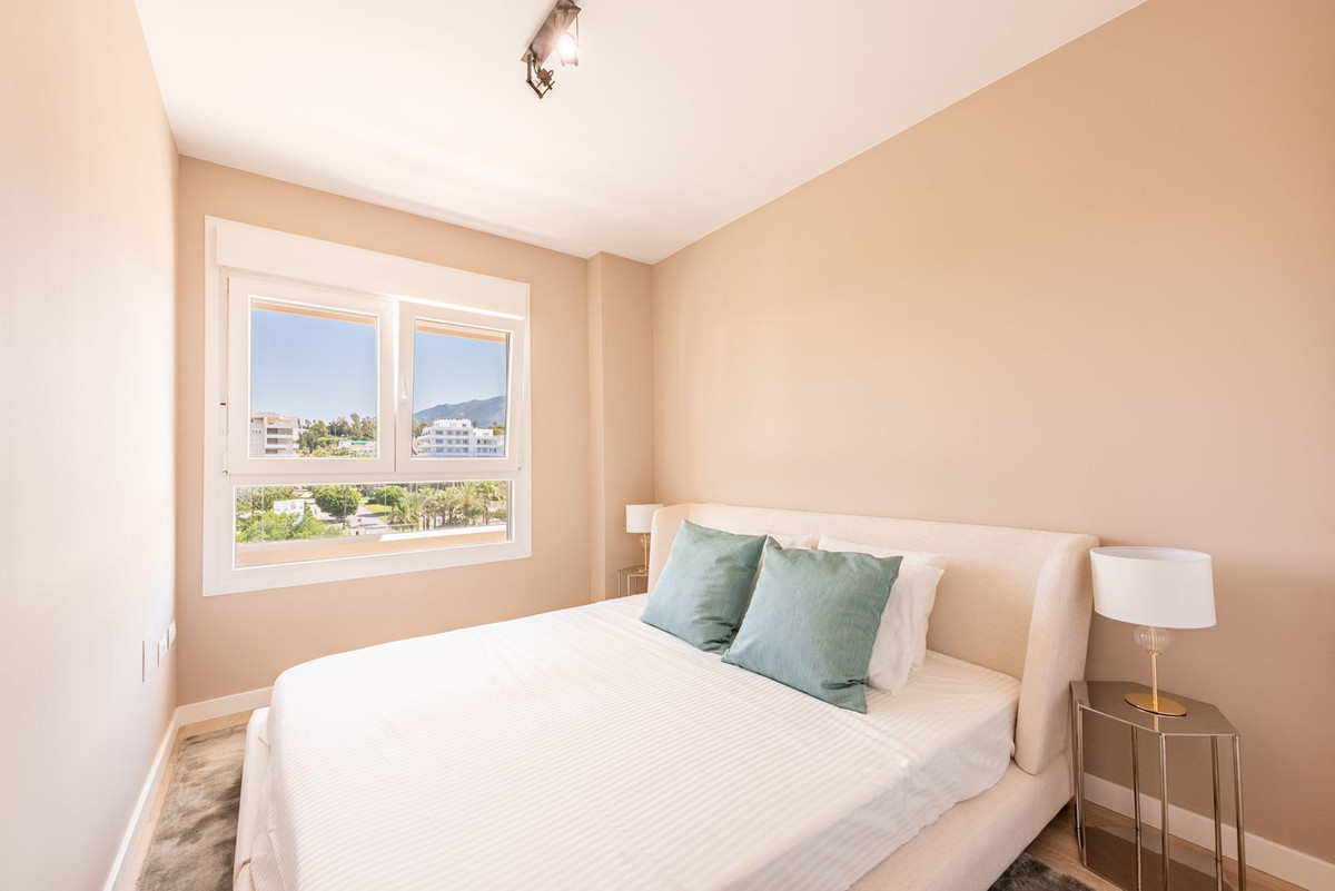 3 Bed Apartment for sale in Nueva Andalucía Costa Del Sol, Málaga, Spain
