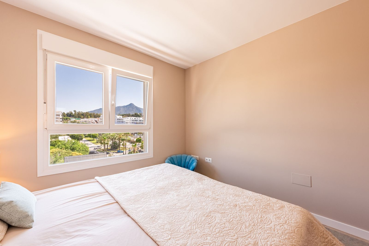 3 Bed Apartment for sale in Nueva Andalucía Costa Del Sol, Málaga, Spain