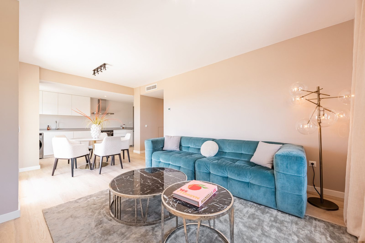 3 Bed Apartment for sale in Nueva Andalucía Costa Del Sol, Málaga, Spain