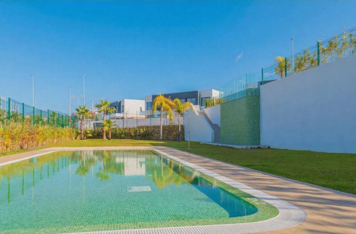 3 Bed Townhouse for sale in Estepona Costa Del Sol, Málaga, Spain