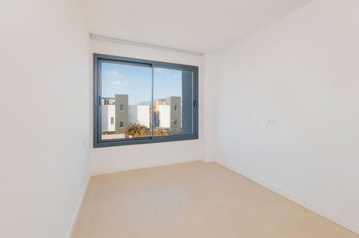 3 Bed Townhouse for sale in Estepona Costa Del Sol, Málaga, Spain