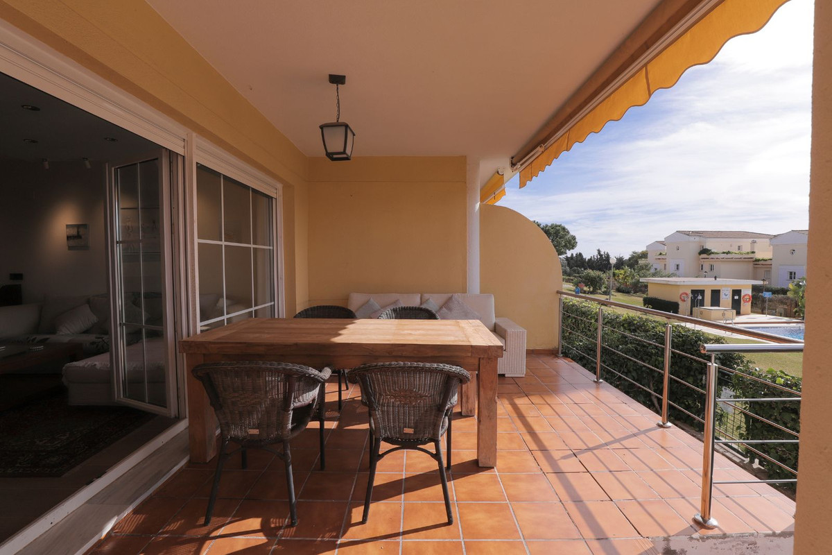Se vende Apartamento Planta Baja de 3 dormitorios en Costa Del Sol, Málaga, España