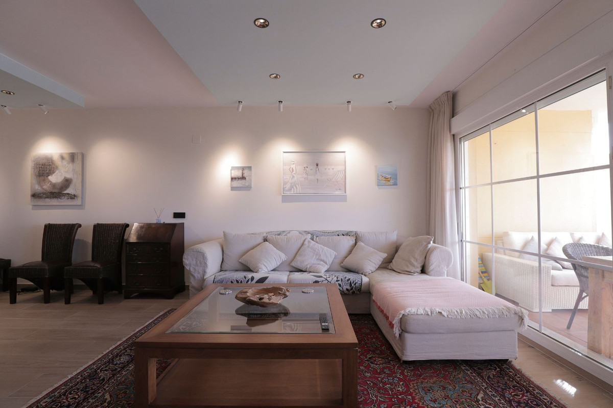 Se vende Apartamento Planta Baja de 3 dormitorios en Costa Del Sol, Málaga, España
