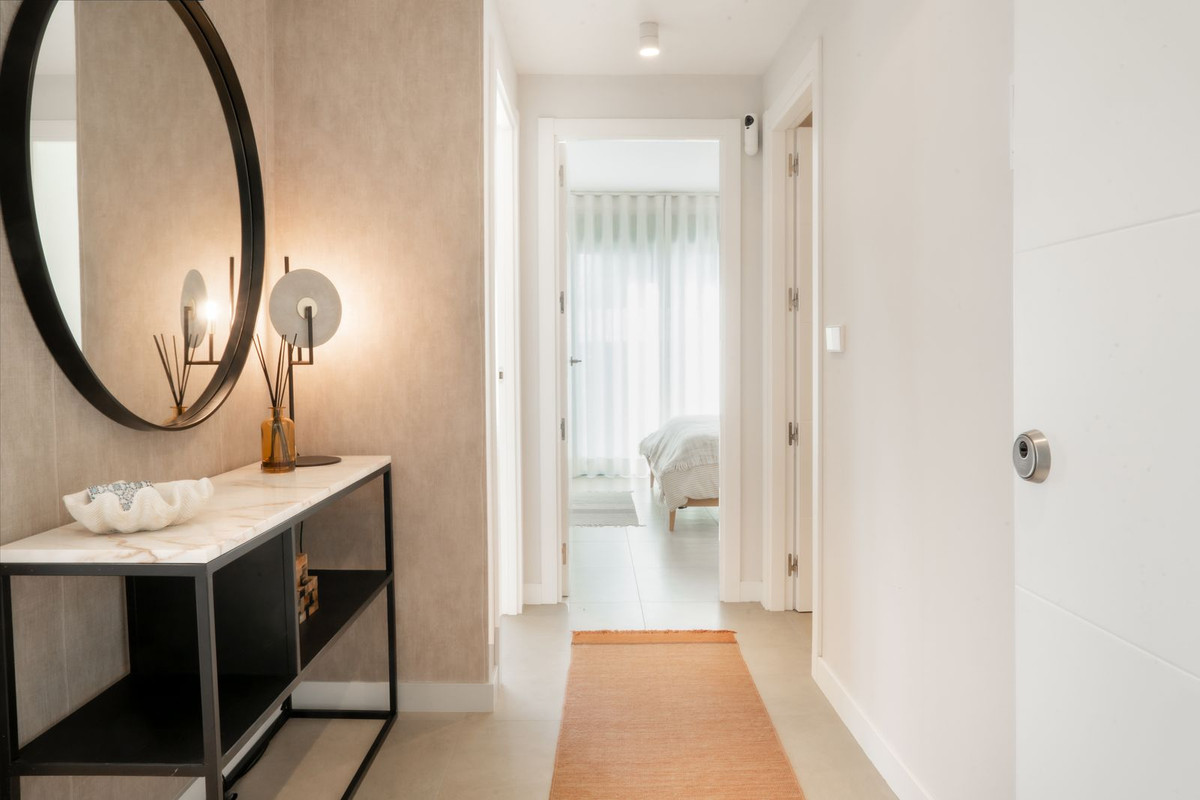 3 Bed Apartment for sale in Selwo Costa Del Sol, Málaga, Spain