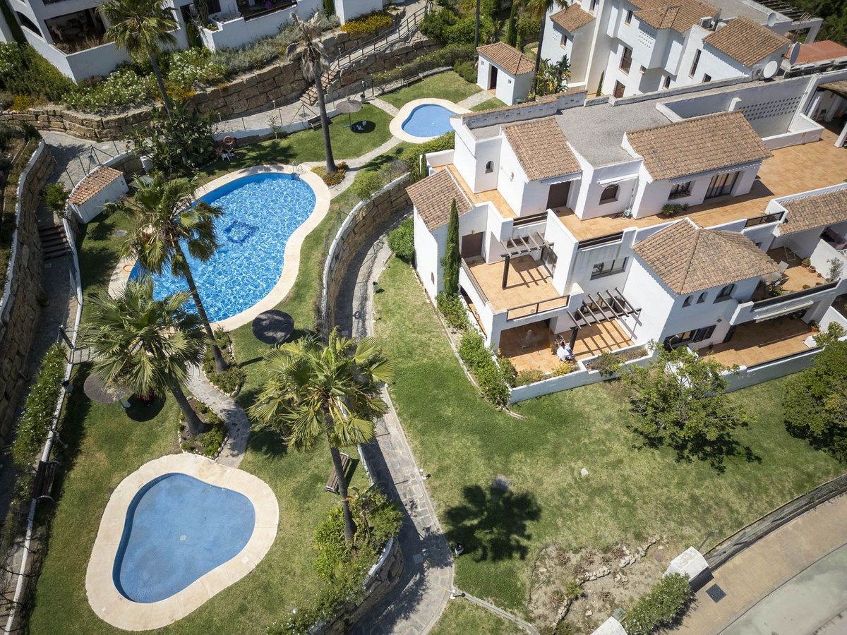 Se vende Apartamento Planta Media de 2 dormitorios en Costa Del Sol, Málaga, España