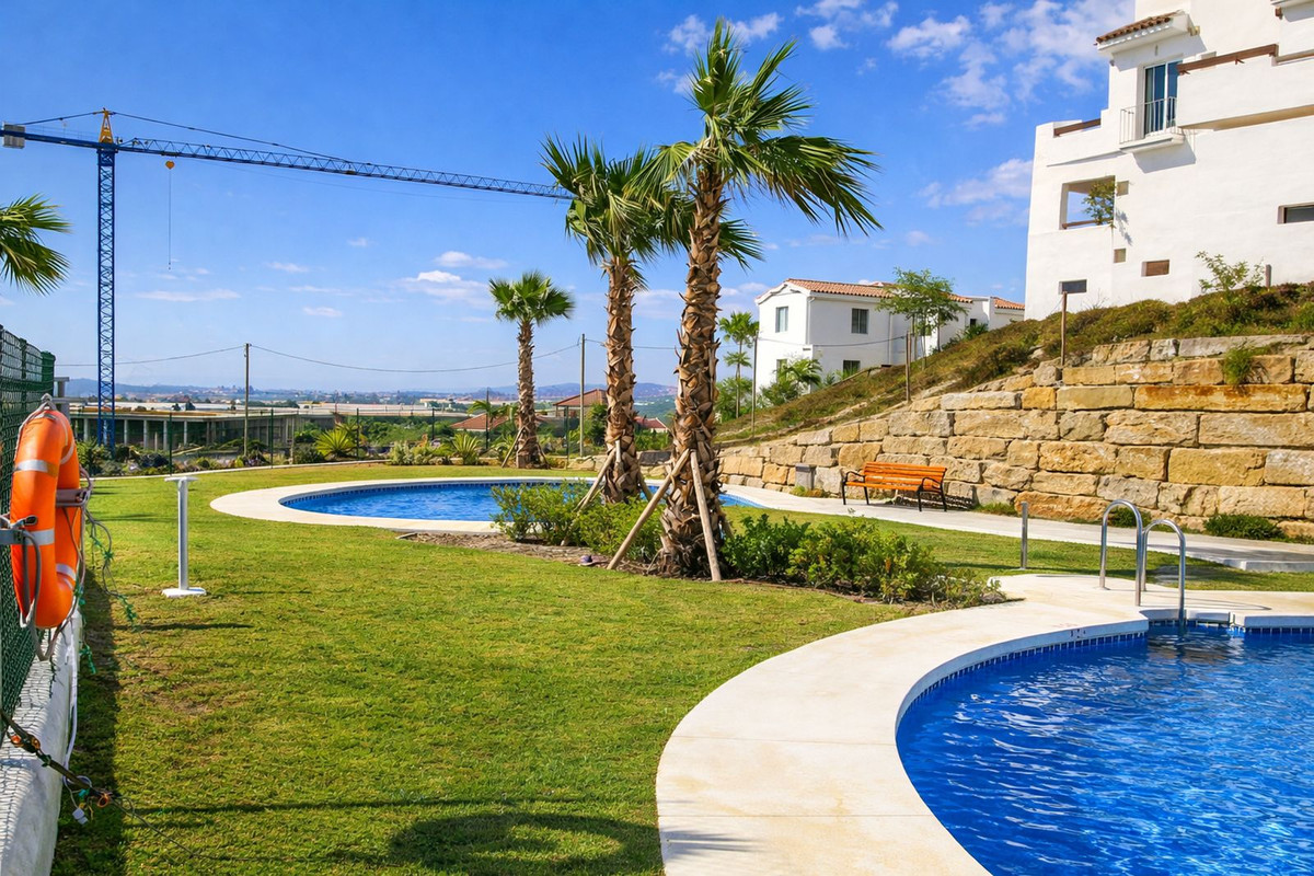Se vende Apartamento Planta Media de 2 dormitorios en Costa Del Sol, Málaga, España