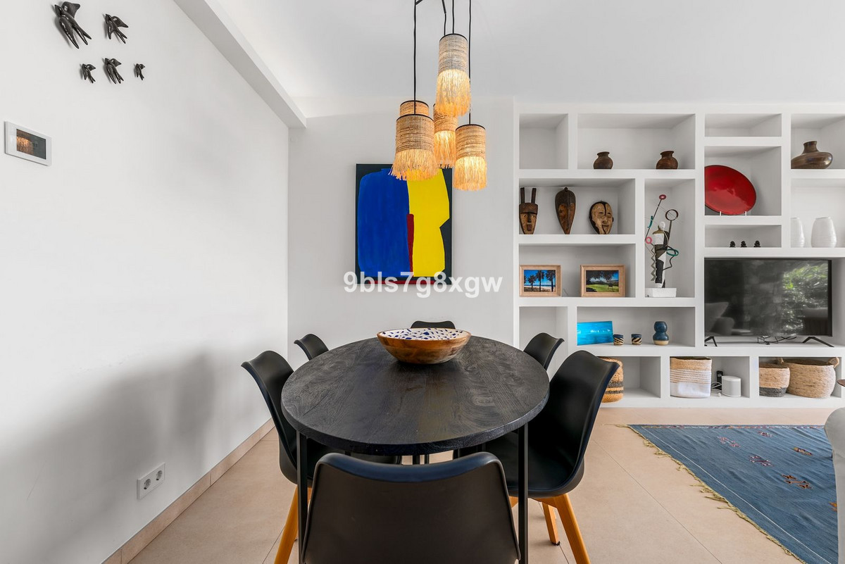 3 Bed Apartment for sale in La Quinta Costa Del Sol, Málaga, Spain