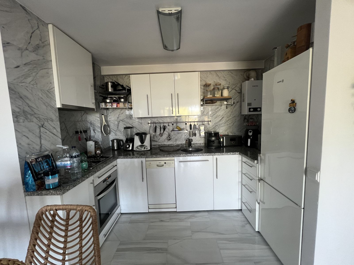 1 Bed Apartment for sale in Marbella Costa Del Sol, Málaga, Spain