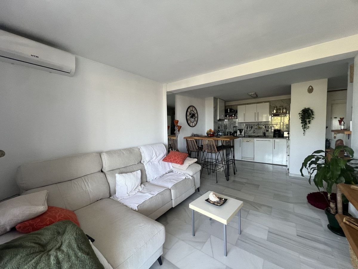 1 Bed Apartment for sale in Marbella Costa Del Sol, Málaga, Spain