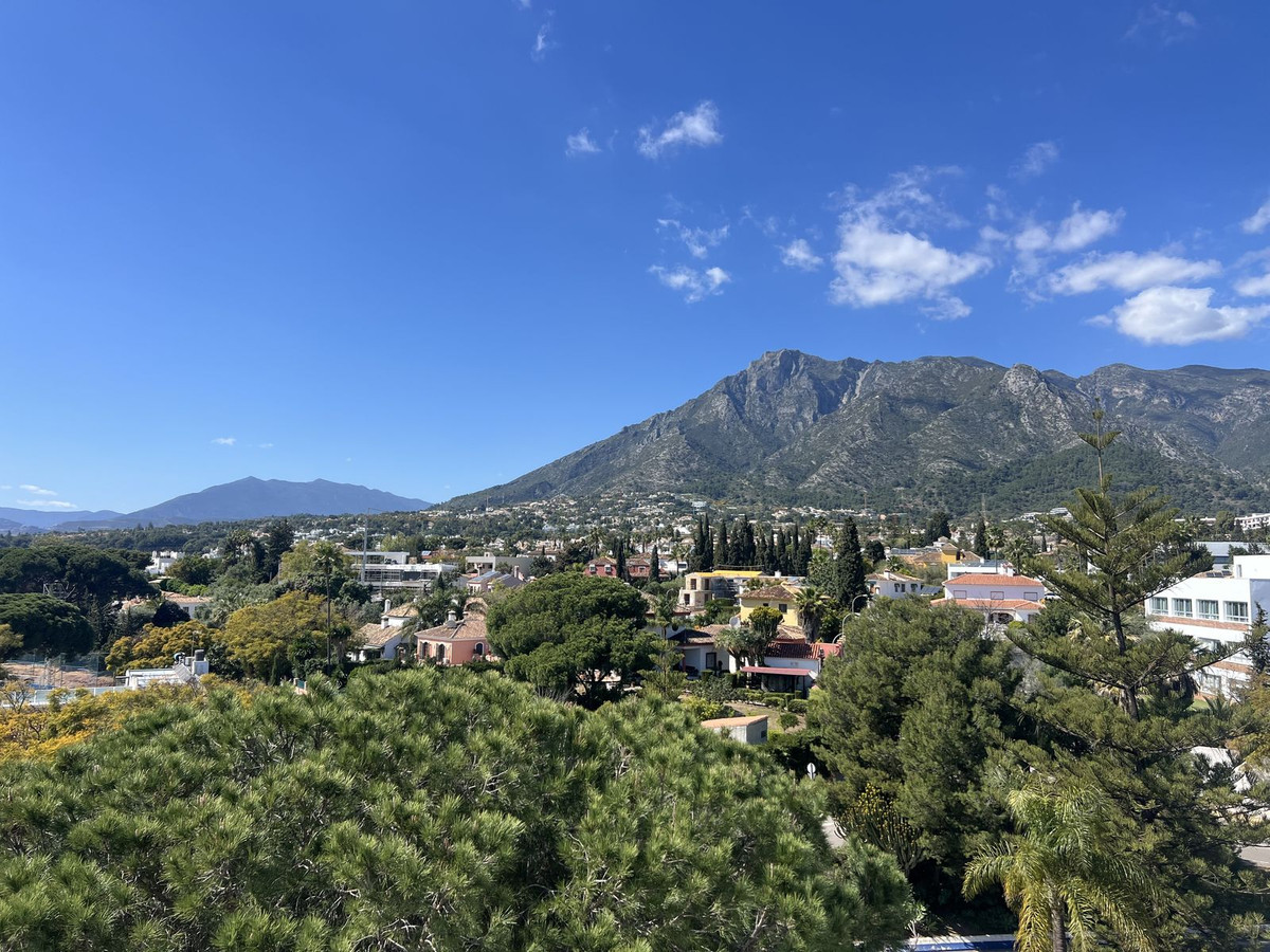 1 Bed Apartment for sale in Marbella Costa Del Sol, Málaga, Spain