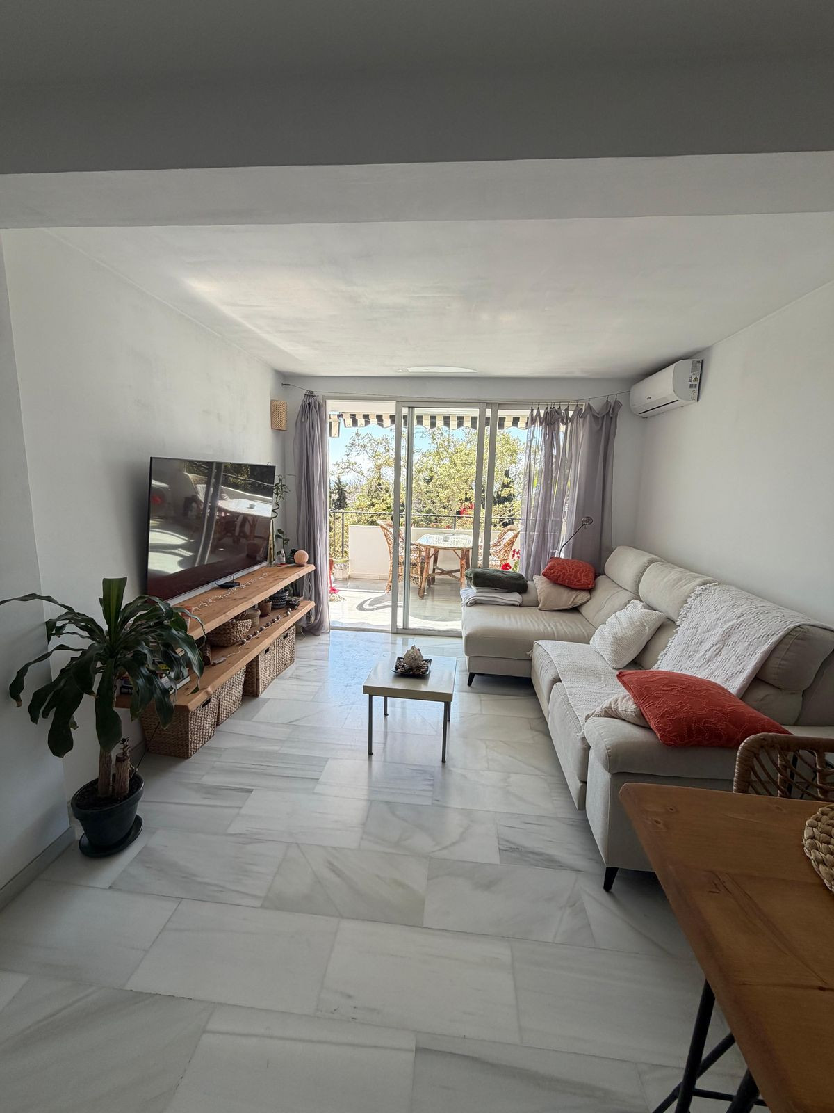 1 Bed Apartment for sale in Marbella Costa Del Sol, Málaga, Spain