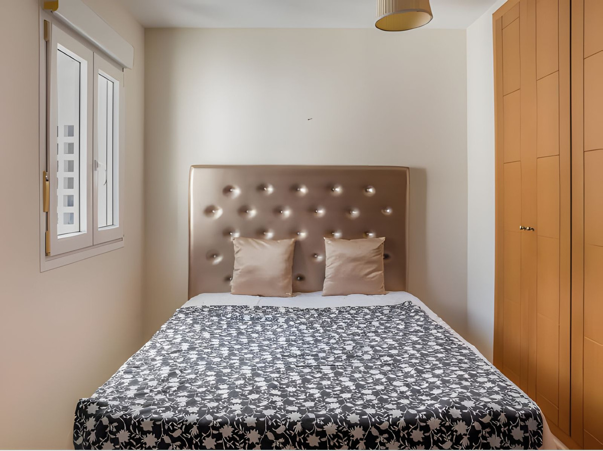 3 Bed Apartment for sale in La Campana Costa Del Sol, Málaga, Spain
