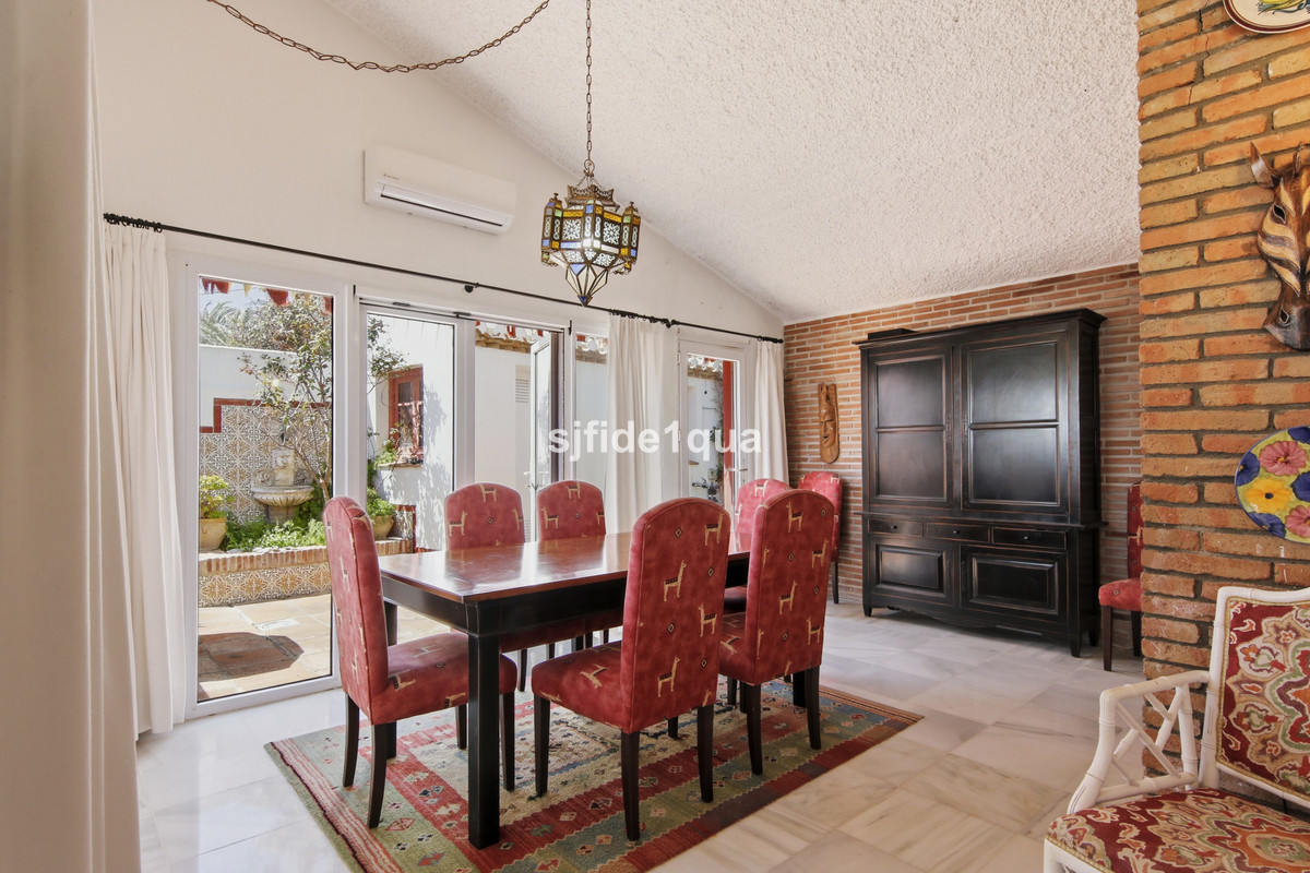 3 Bed Townhouse for sale in Estepona Costa Del Sol, Málaga, Spain