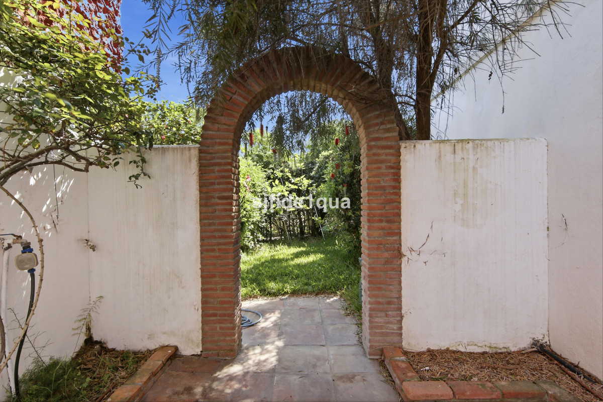3 Bed Townhouse for sale in Estepona Costa Del Sol, Málaga, Spain
