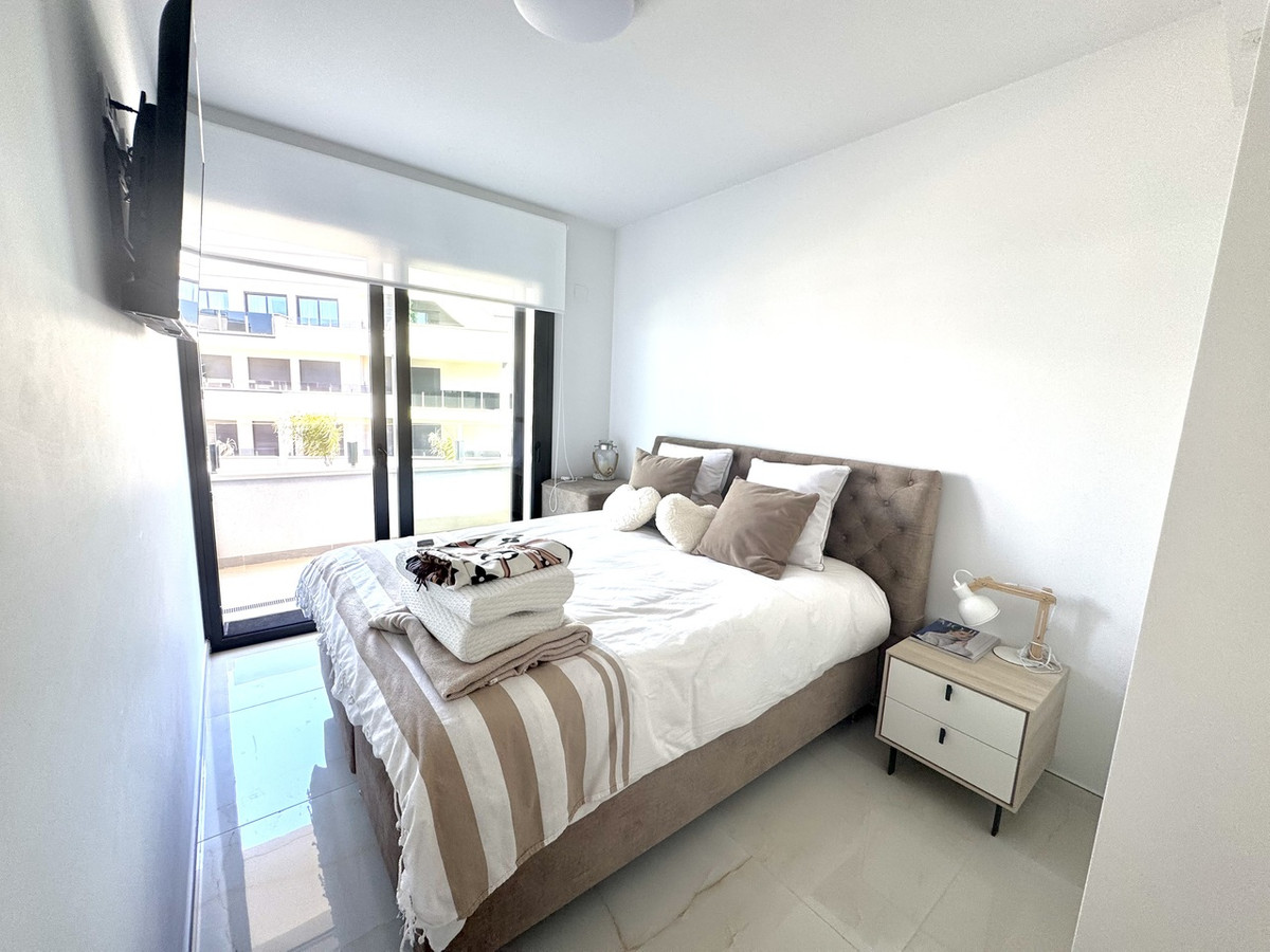 3 Bed Apartment for sale in Playa Flamenca Costa Blanca, Alicante, Spain
