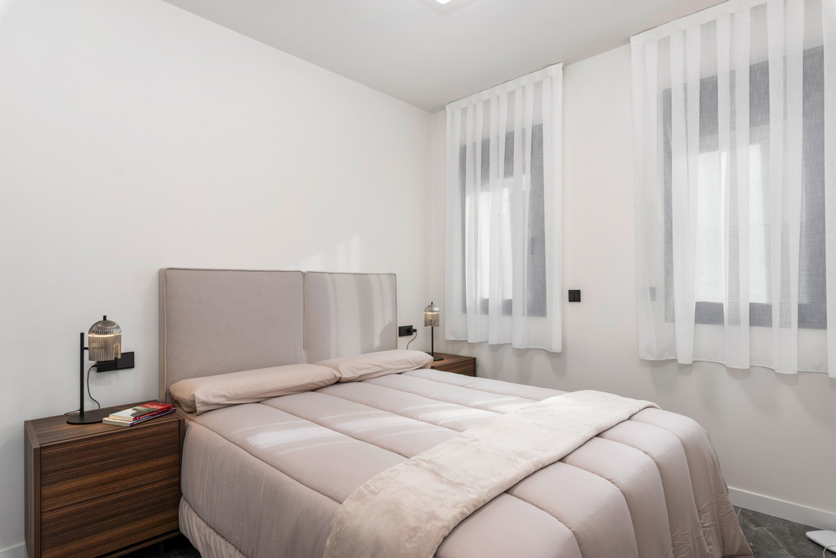 Se vende Pareada de 4 dormitorios en Costa Blanca, Alicante, España