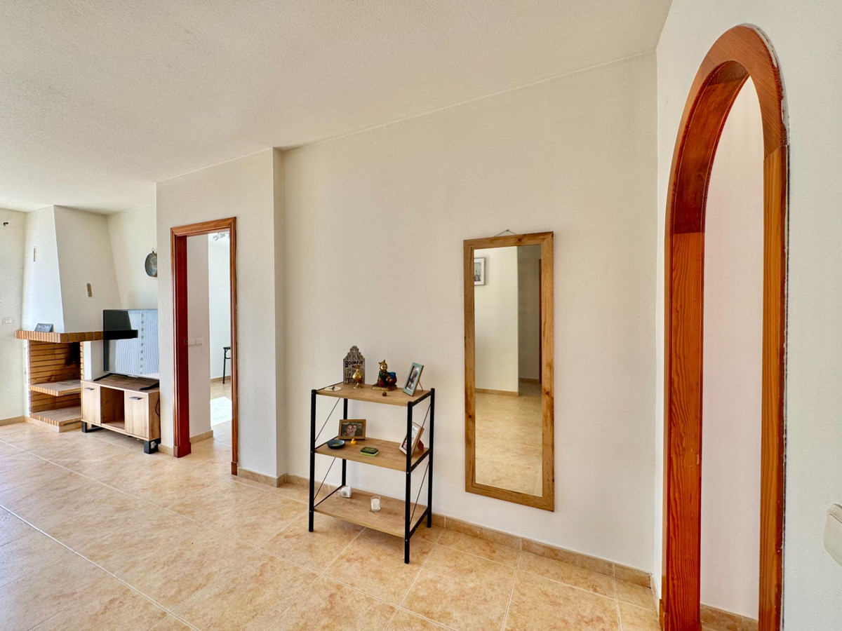 Se vende Villa - Chalet de 3 dormitorios en Costa Blanca, Alicante, España