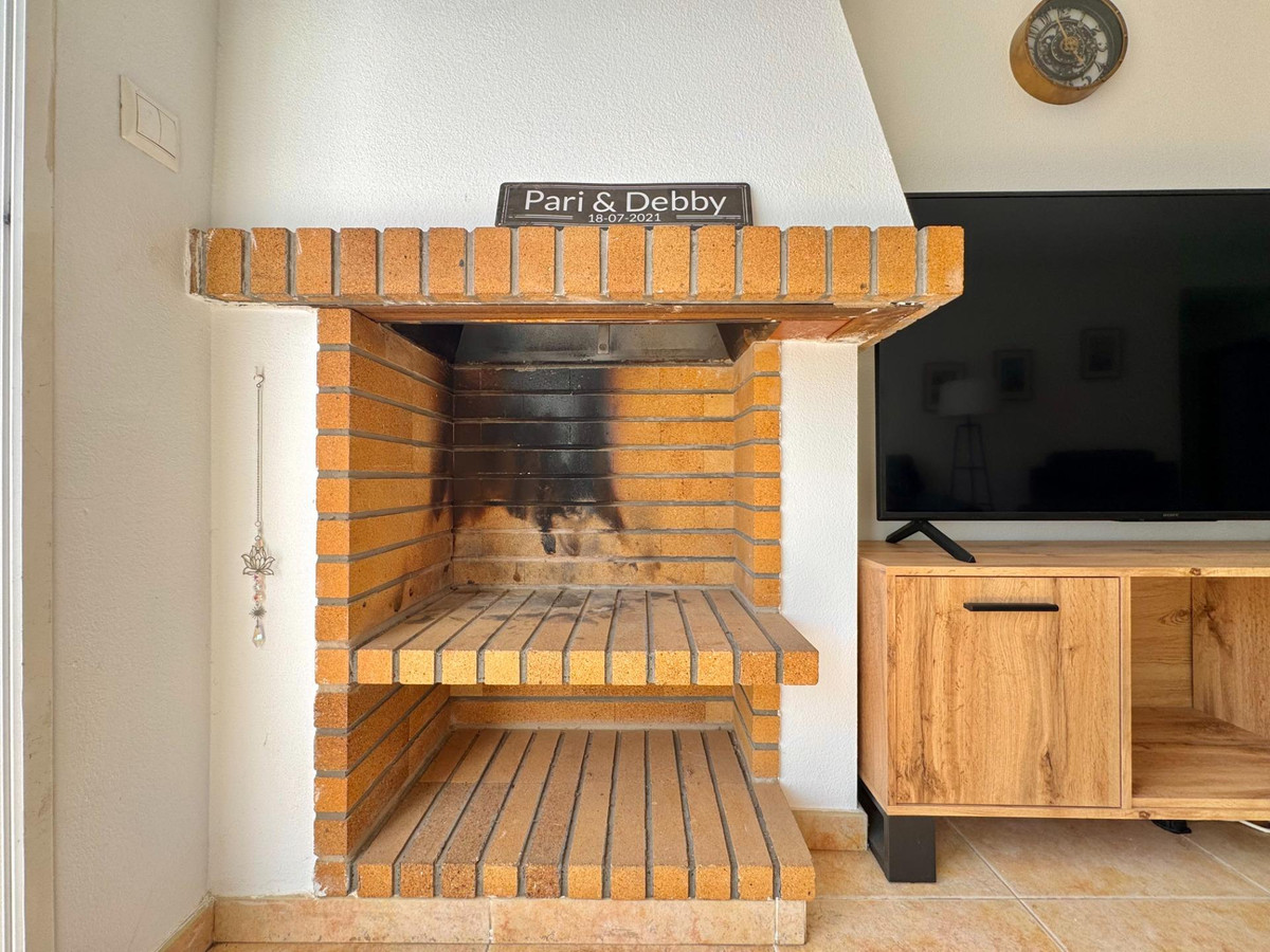 Se vende Villa - Chalet de 3 dormitorios en Costa Blanca, Alicante, España