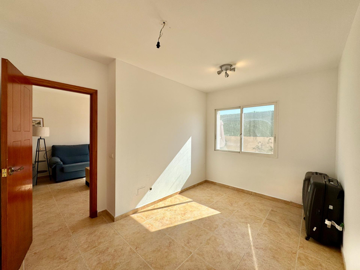 Se vende Villa - Chalet de 3 dormitorios en Costa Blanca, Alicante, España