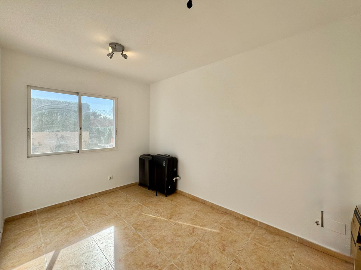 Se vende Villa - Chalet de 3 dormitorios en Costa Blanca, Alicante, España