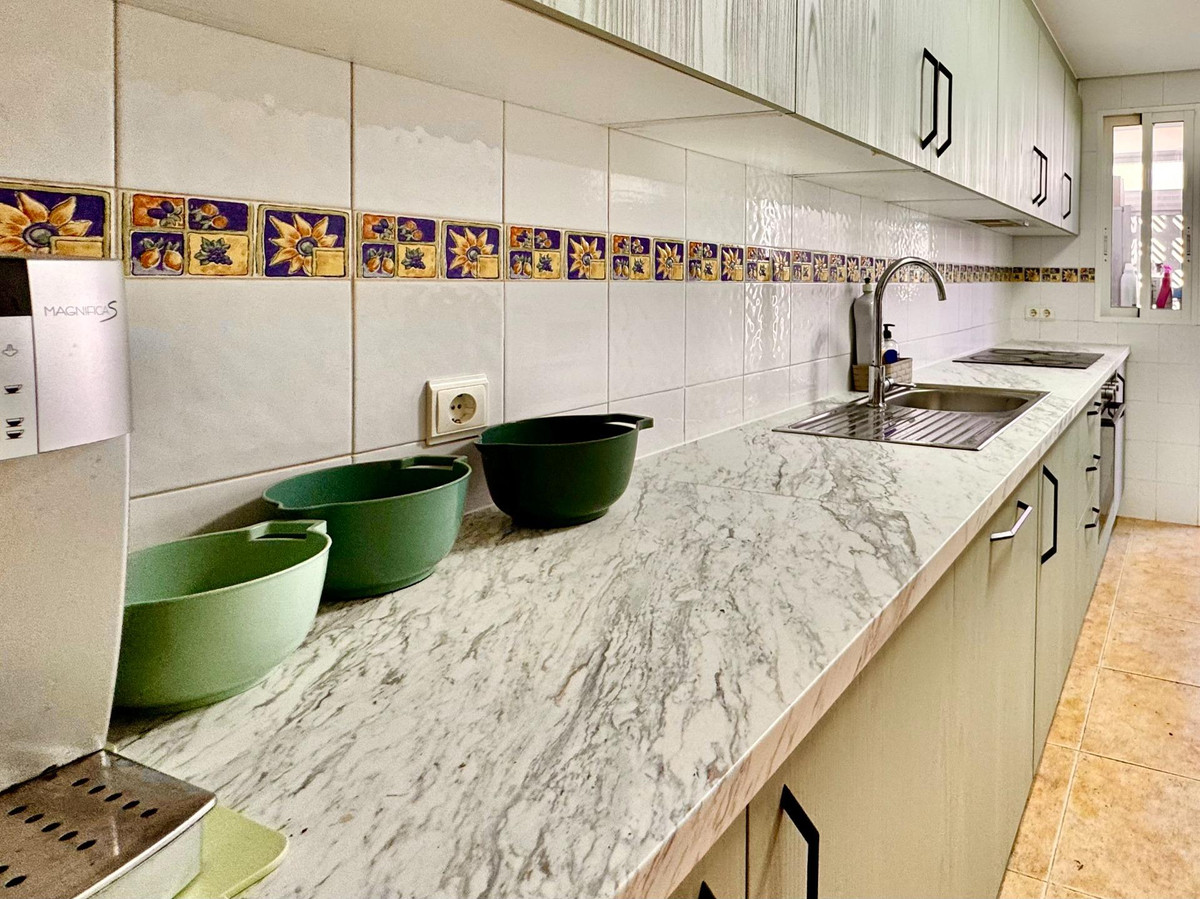 Se vende Villa - Chalet de 3 dormitorios en Costa Blanca, Alicante, España