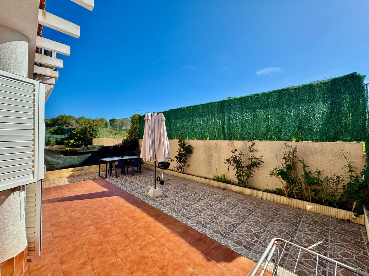 Se vende Villa - Chalet de 3 dormitorios en Costa Blanca, Alicante, España