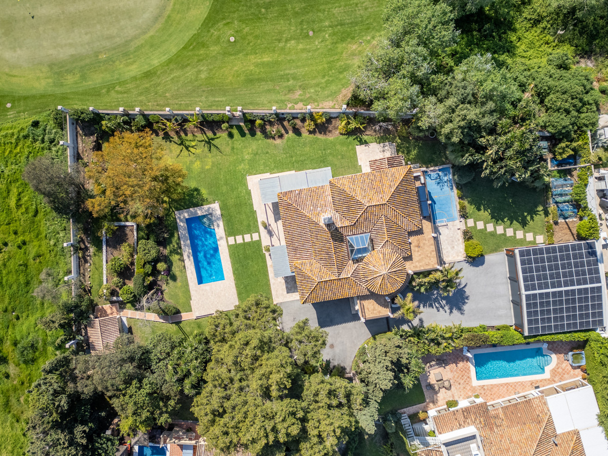 Se vende Villa - Chalet de 4 dormitorios en Costa Del Sol, Málaga, España