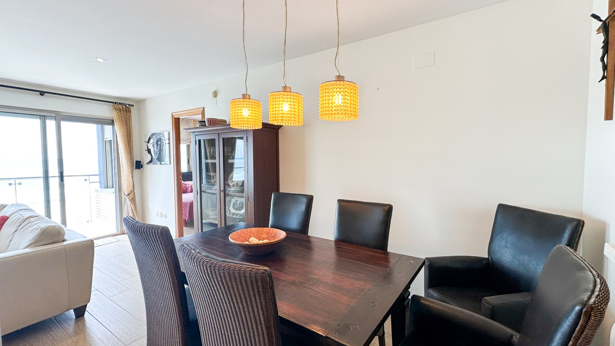 Se vende Apartamento Planta Media de 4 dormitorios en Costa Blanca, Alicante, España