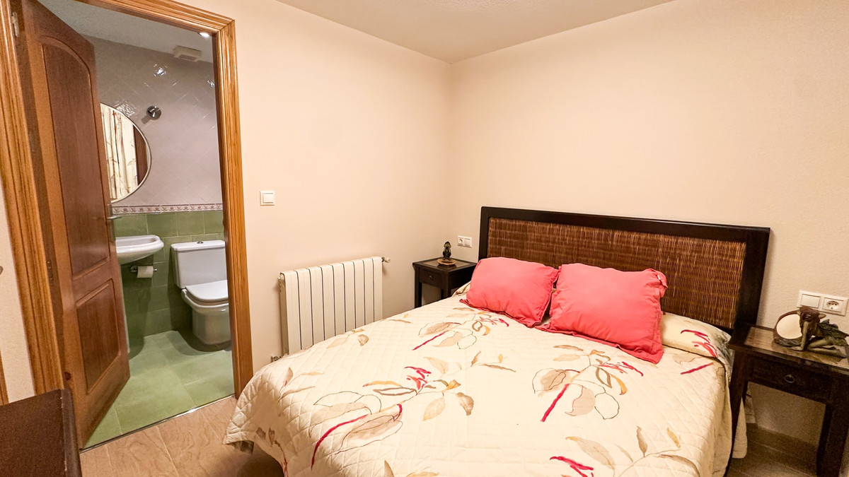 Se vende Apartamento Planta Media de 4 dormitorios en Costa Blanca, Alicante, España