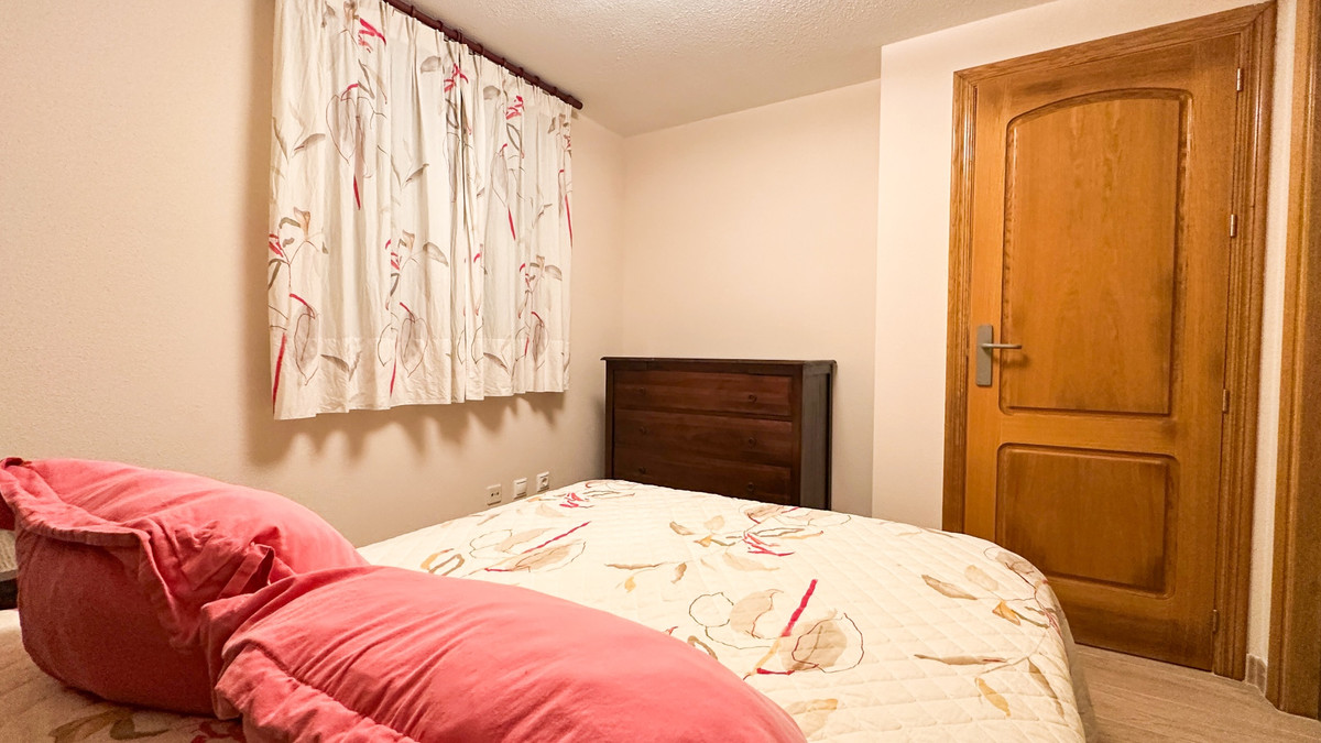 Se vende Apartamento Planta Media de 4 dormitorios en Costa Blanca, Alicante, España