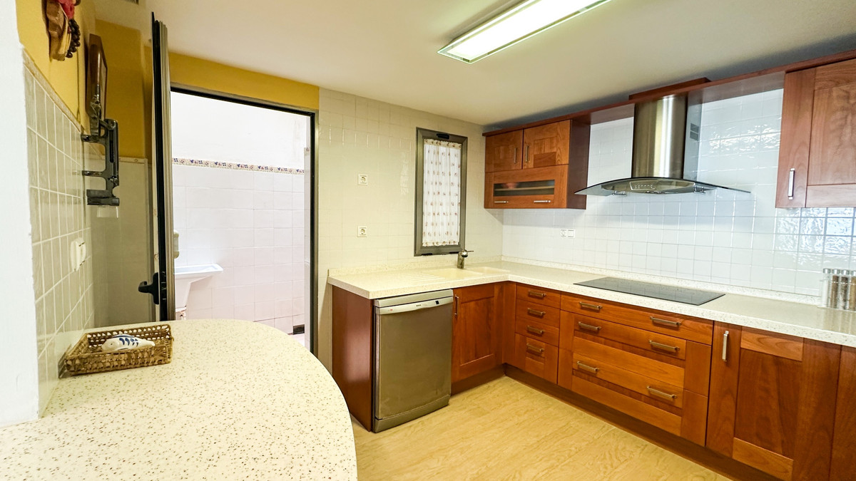 Se vende Apartamento Planta Media de 4 dormitorios en Costa Blanca, Alicante, España
