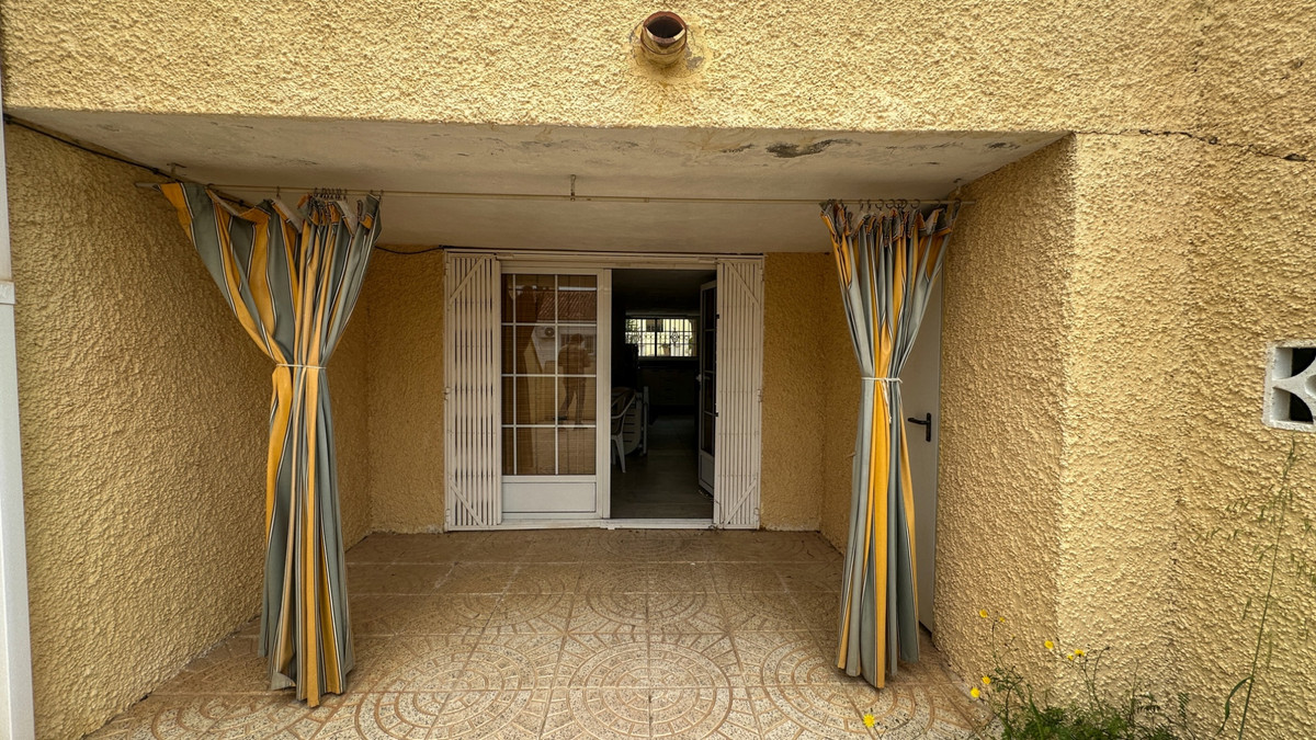 Se vende Adosada de 2 dormitorios en Costa Blanca, Alicante, España