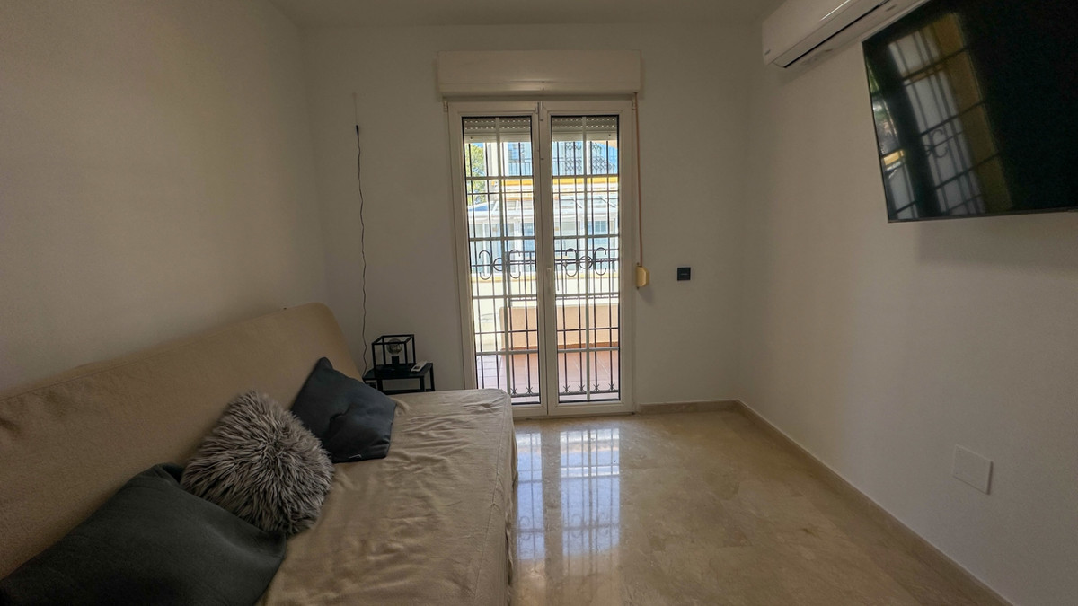 3 Bed Apartment for sale in Villamartin Costa Blanca, Alicante, Spain