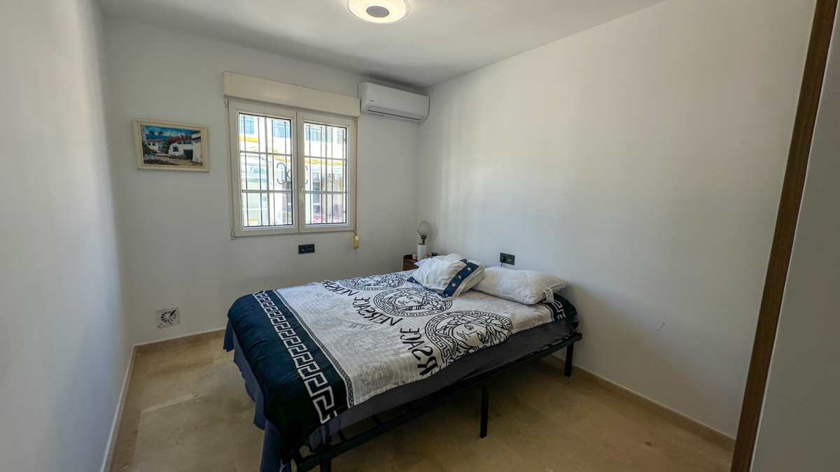 3 Bed Apartment for sale in Villamartin Costa Blanca, Alicante, Spain