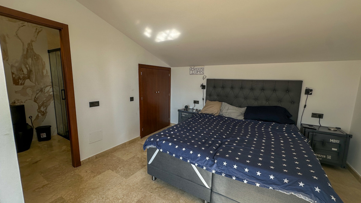 3 Bed Apartment for sale in Villamartin Costa Blanca, Alicante, Spain
