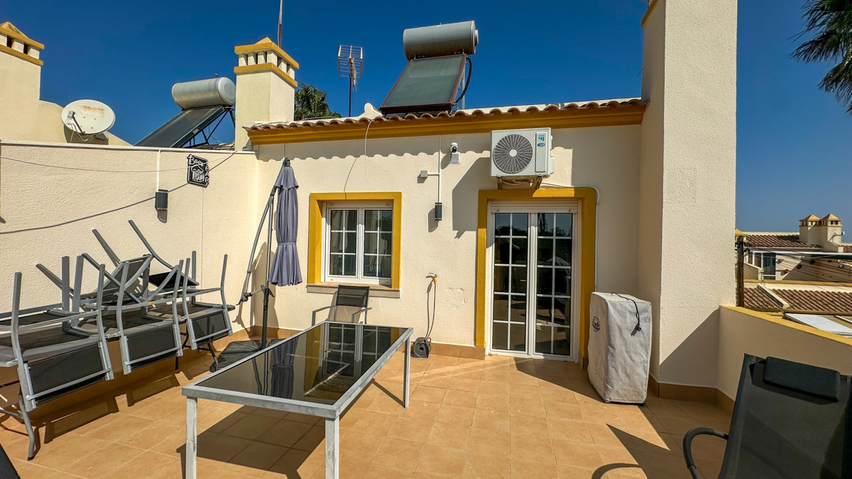 3 Bed Apartment for sale in Villamartin Costa Blanca, Alicante, Spain