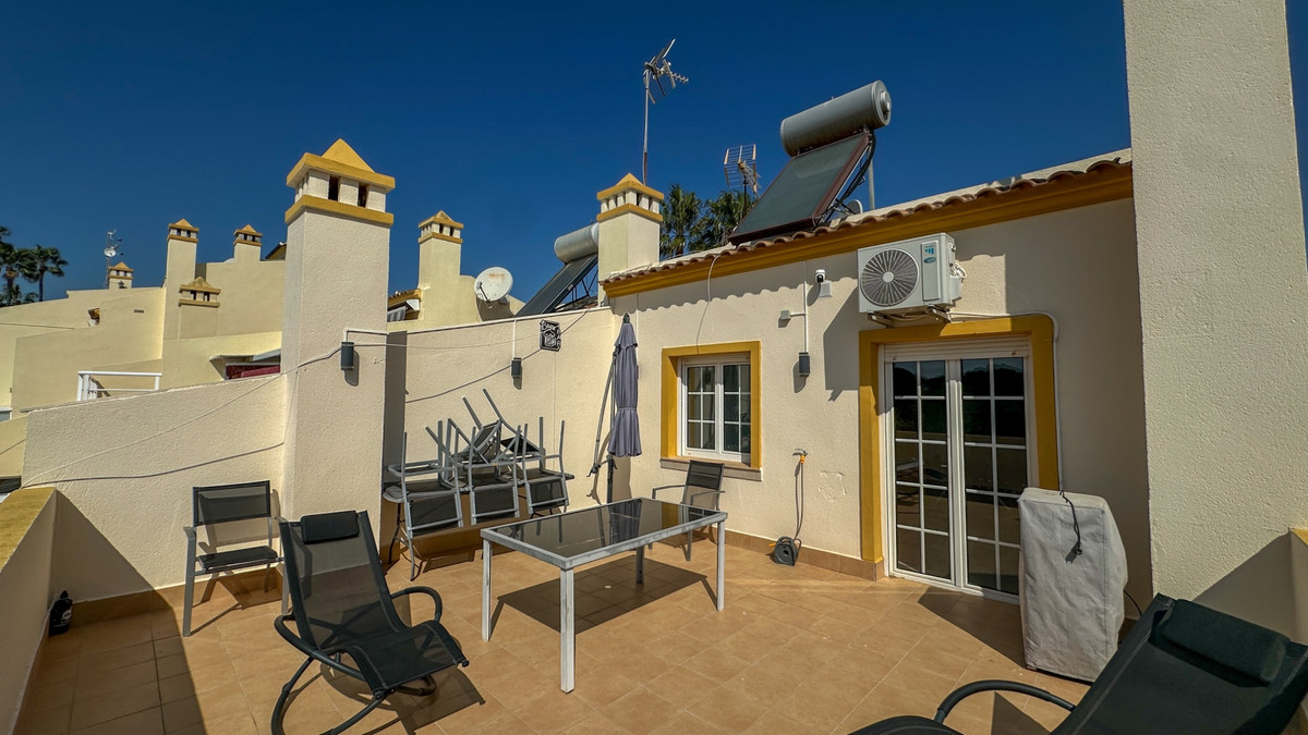 3 Bed Apartment for sale in Villamartin Costa Blanca, Alicante, Spain